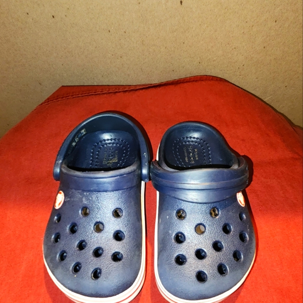 Crocs